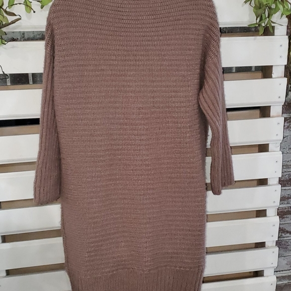 DARRIA sweater.   #2616 - Picture 6 of 8